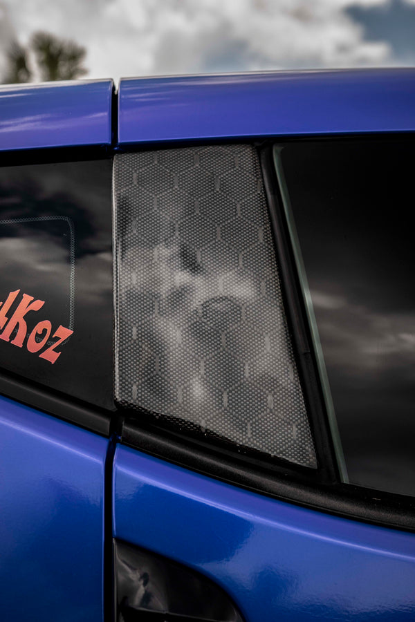 370z HoneyComb Carbon Fiber B Pillar Replacements - Alliance Carbon